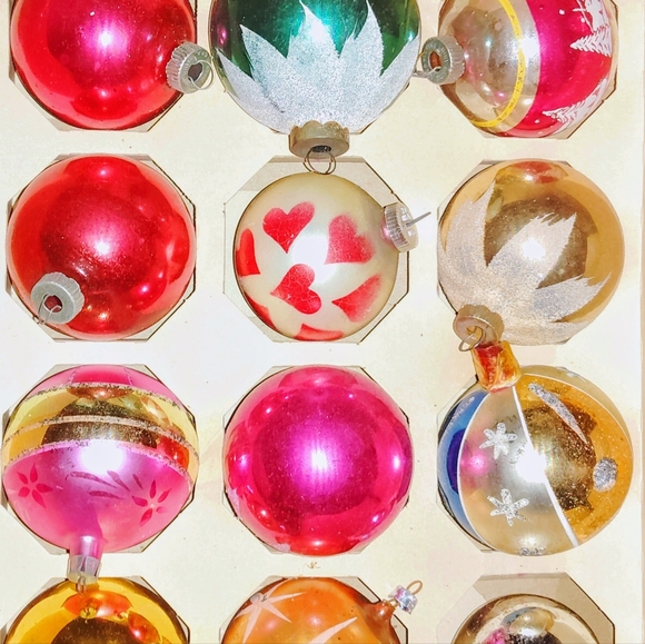 Vintage Mercury Glass ornaments also beating Garland Mercury glass flamingo rare - Picture 3 of 8
